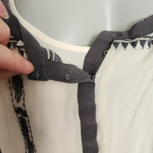 Club Monaco Silk Embroidered 3/4 Sleeve Boho Mini Dress Size 6 - Picture 4 of 15